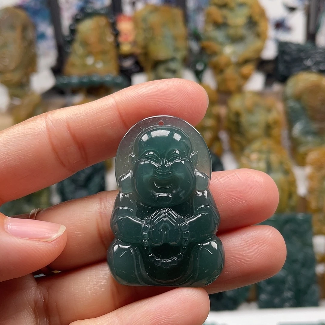 翡翠未镶嵌颈饰天然翡翠a货佛