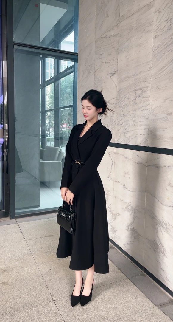 【雾岸】海瑟薇恋人 赫本风气质名媛高级感黑色西装外套风衣