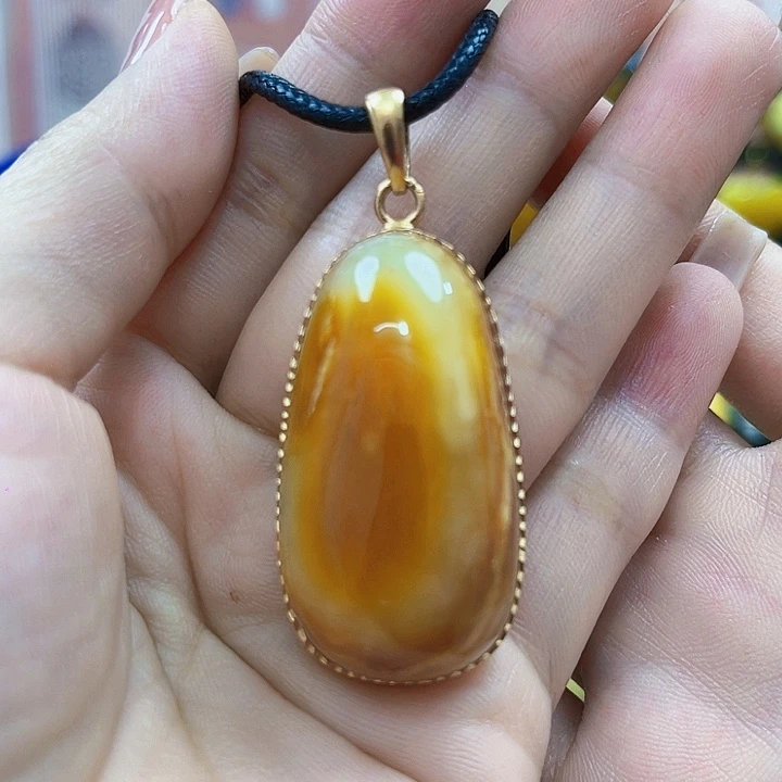 琥珀银S925镶嵌颈饰吊坠