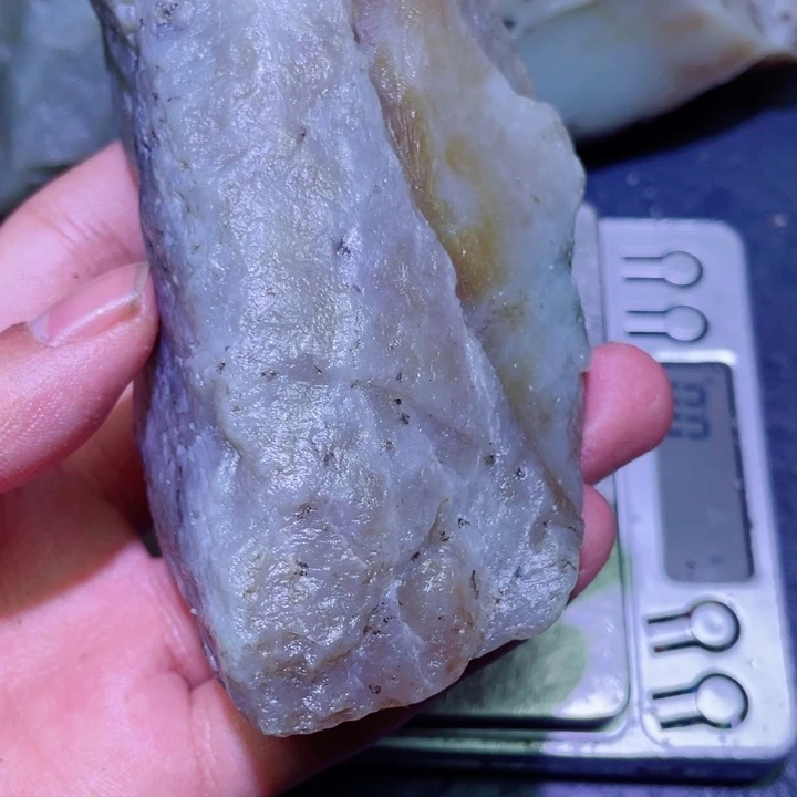 和田玉（糖玉）未镶嵌珠宝半成品