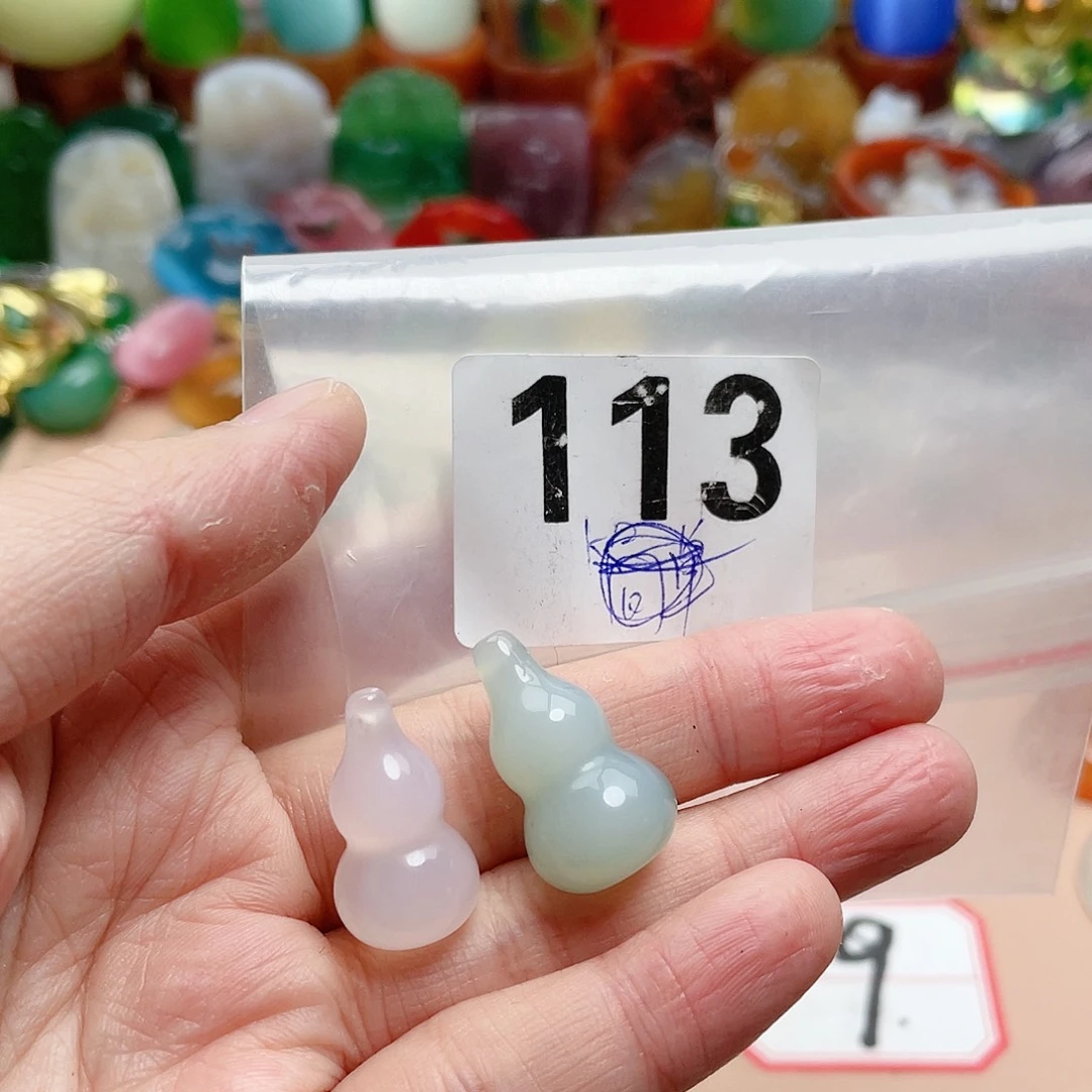 合金颈饰玛瑙/玉髓早**梨