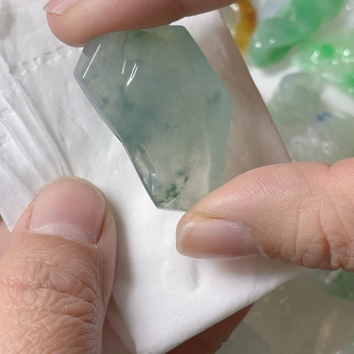 定制翡翠未镶嵌包工