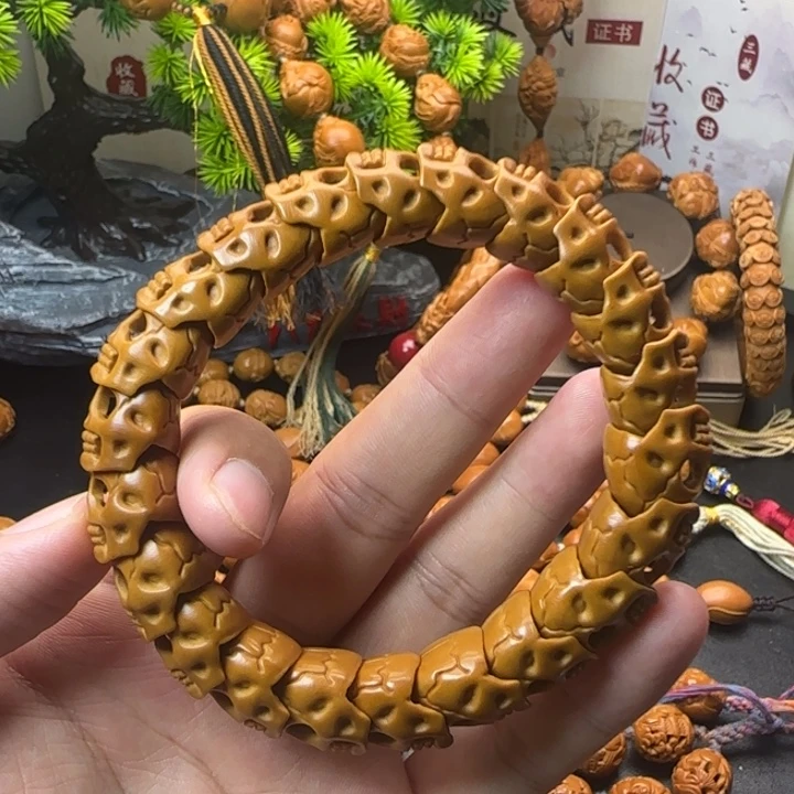 橄榄核手串/手链骷髅头
