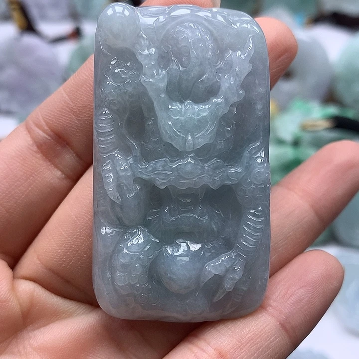 翡翠未镶嵌颈饰龙行天下福利