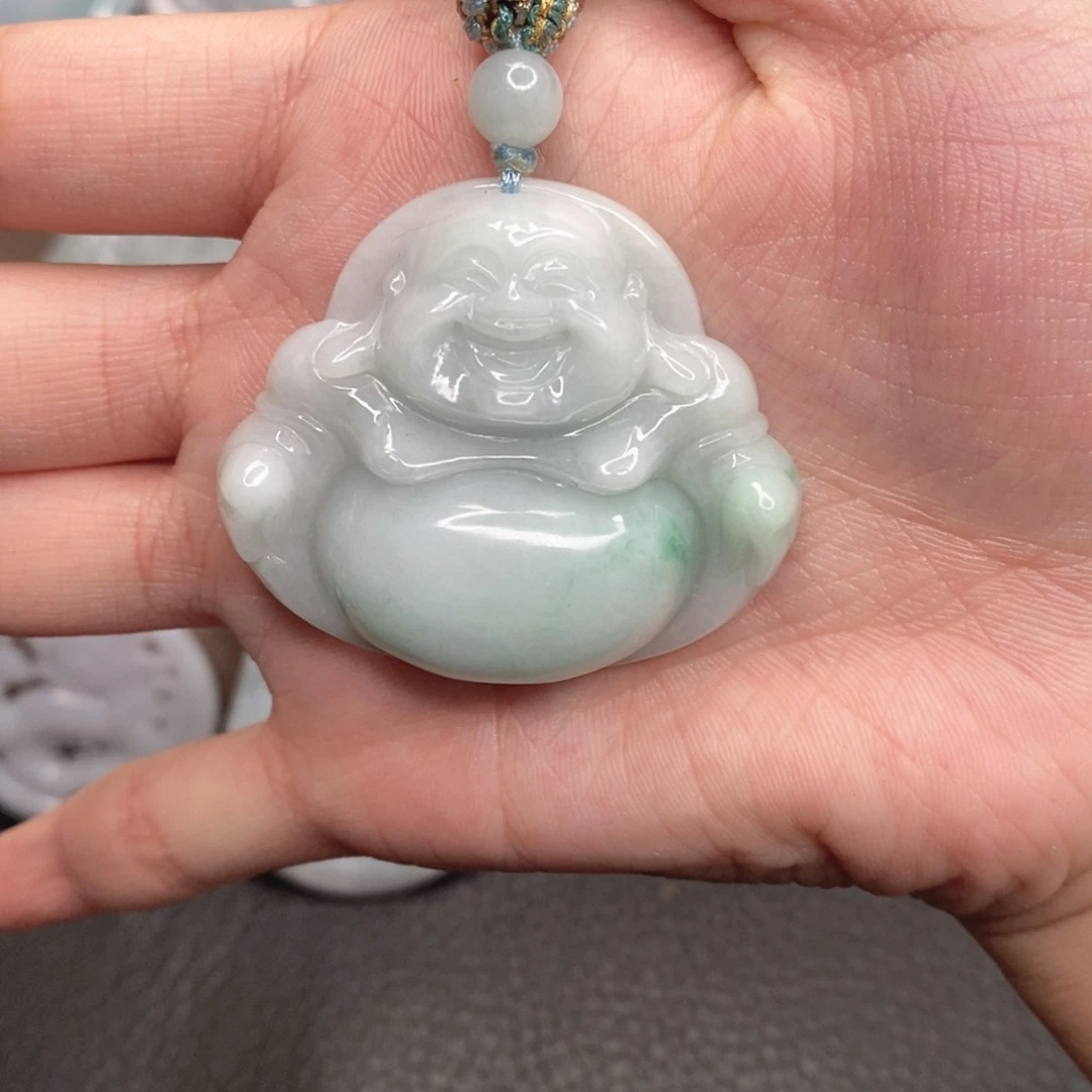 颈饰未镶嵌翡翠佛公