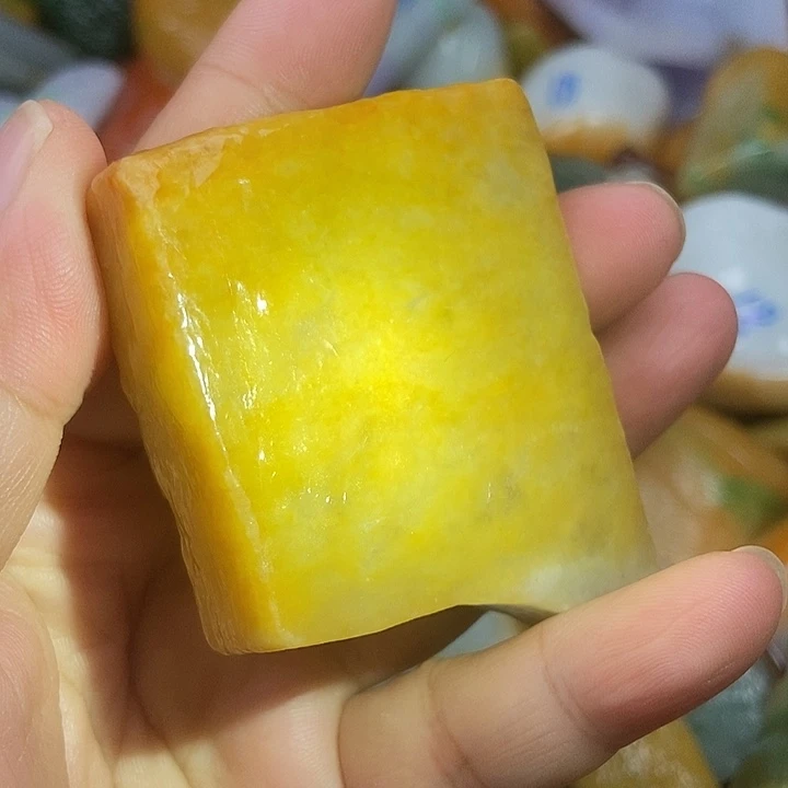 未镶嵌挂件翡翠缅甸
