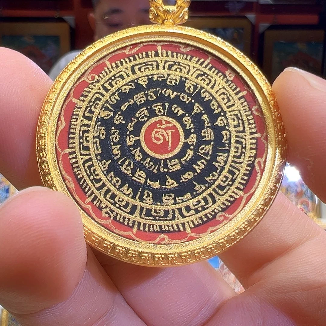 吊坠尼泊尔手绘六字真言