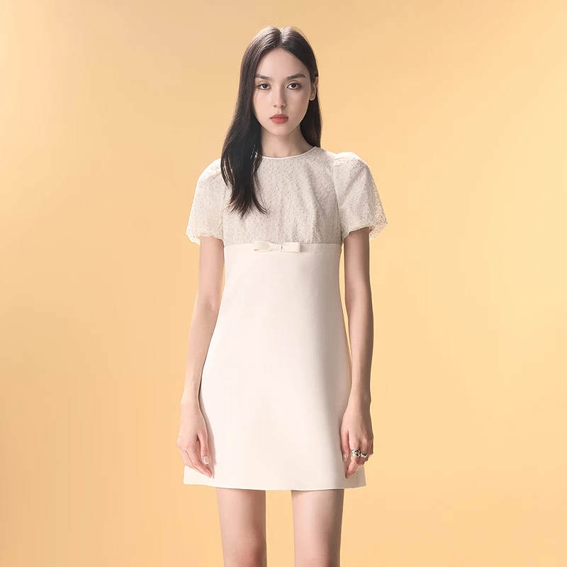 Caroline/卡洛琳25夏新款摩登时尚拼接泡泡袖连衣裙ECRFBJ04