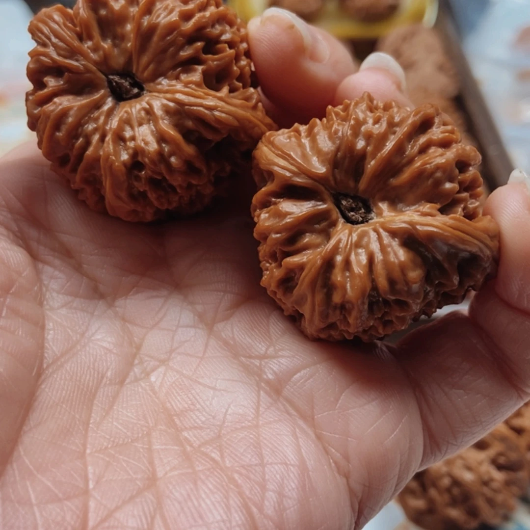 文玩核桃手串凹底南疆