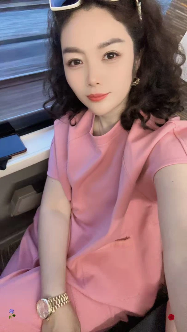 JIUER[减龄]欧版高奢无感液态棉套装 时尚休闲百搭夏季宽松721318