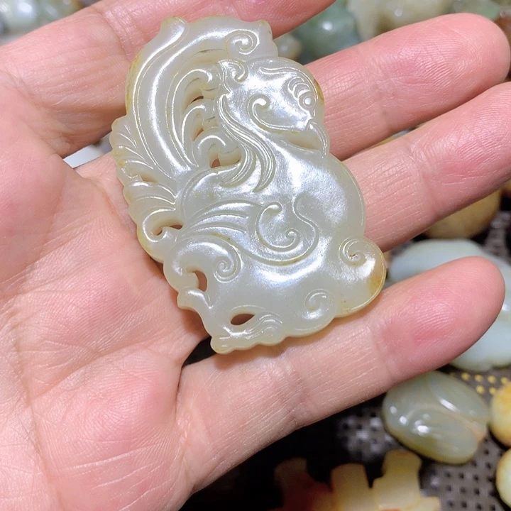 和田玉（白玉）颈饰未镶嵌阿****豆