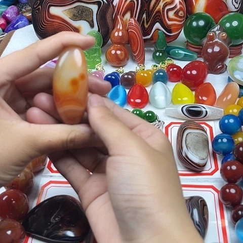 玛瑙/玉髓戒指未镶嵌