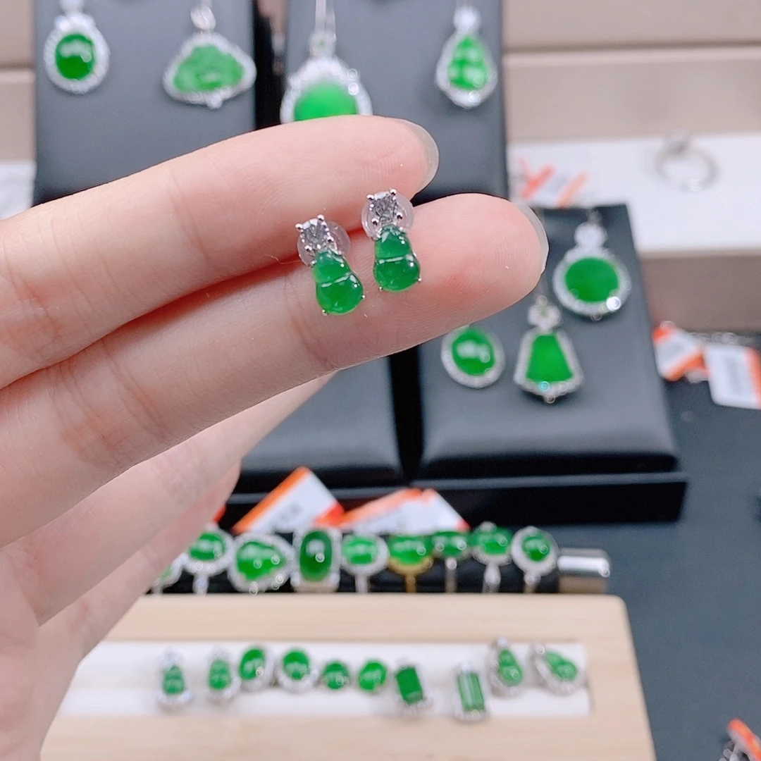 翡翠银S925镀金镶嵌耳饰天然翡翠