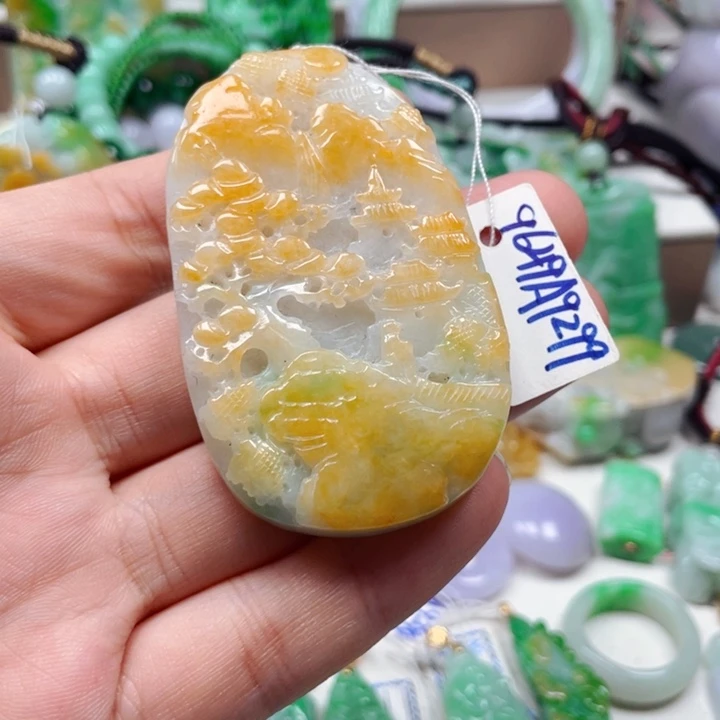 翡翠未镶嵌颈饰34