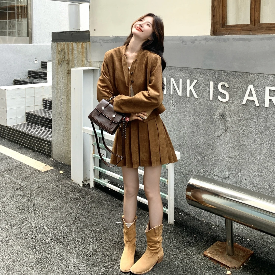 复古美拉德气质减龄套装女2025秋季新款时髦麂皮绒外套短裙两件套