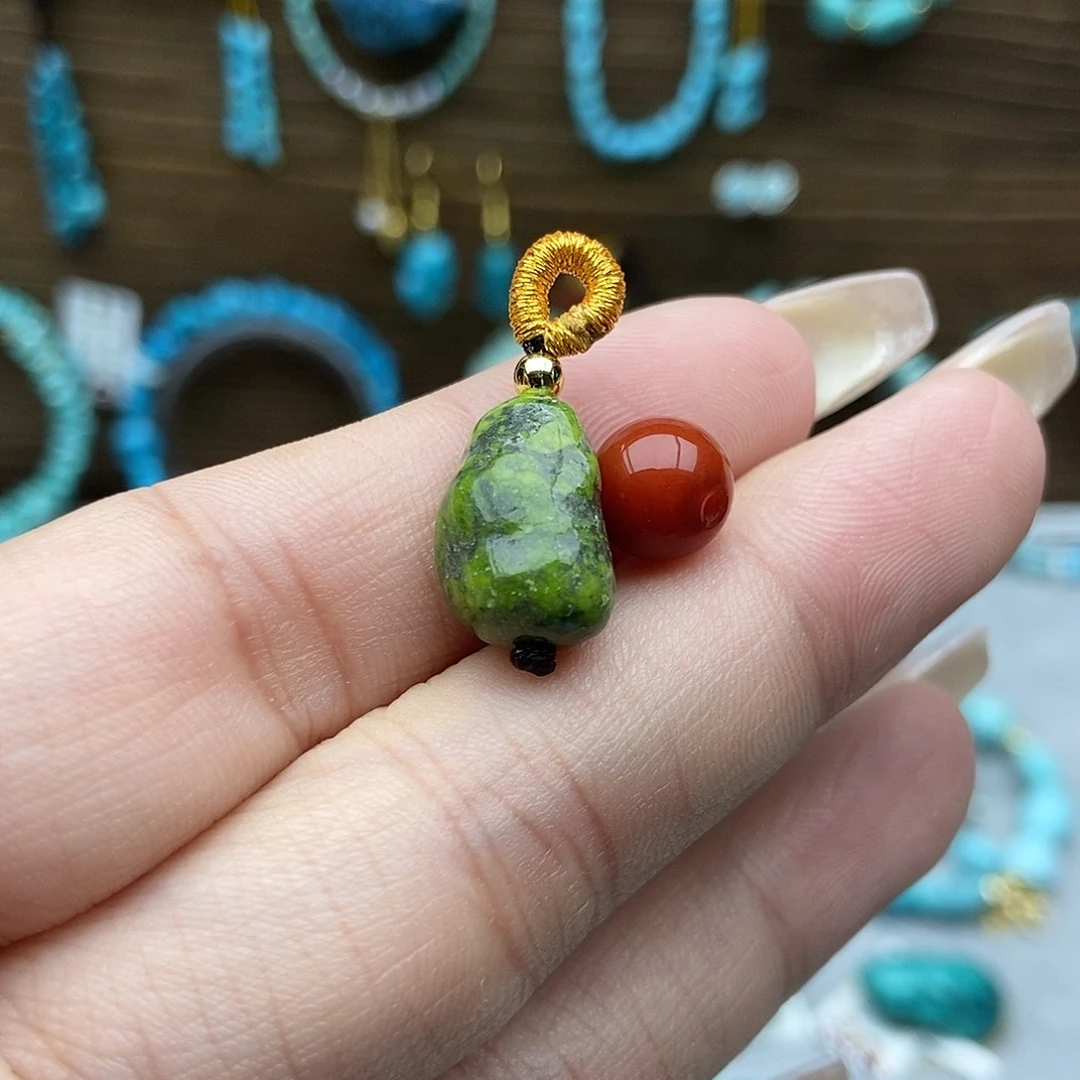 南红玛瑙未镶嵌菜籽侧挂