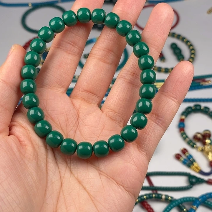 轩***啊毛衣链玻璃嫩绿8老型手钏