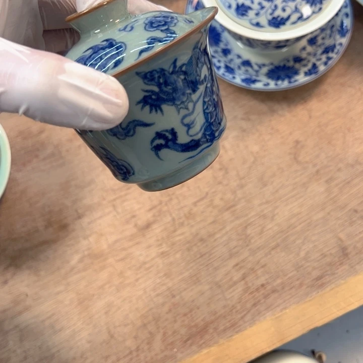 瓷片淘泥青花铠甲龙马蹄盖碗w