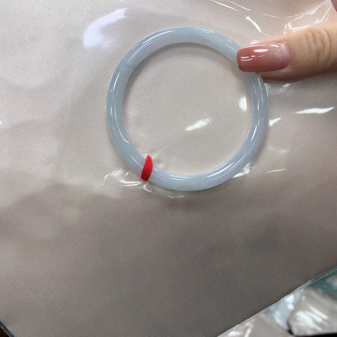 翡翠手镯未镶嵌L**M买断