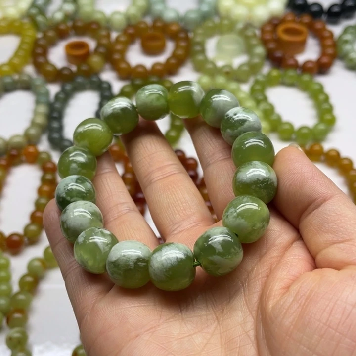 蛇纹石玉手串未镶嵌