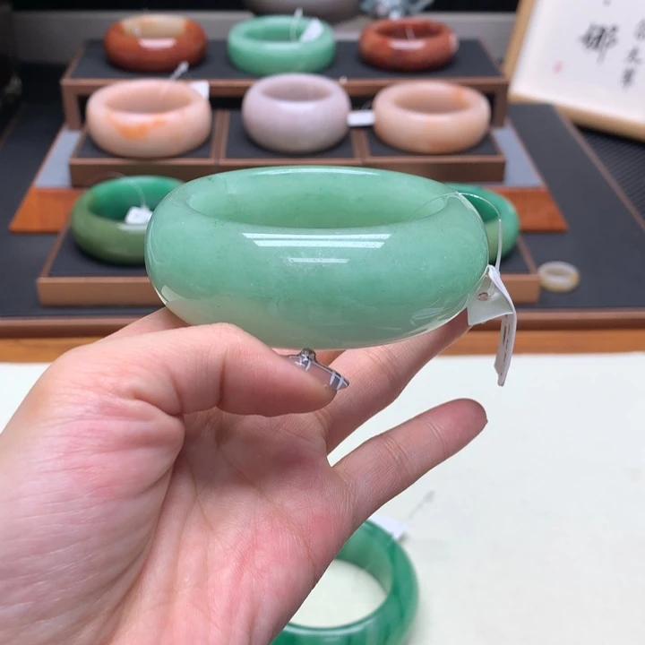 1***4石英质玉（非洲翠）合金佘太翠