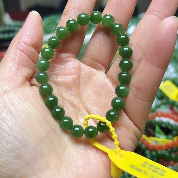 和田玉（碧玉）未镶嵌手链