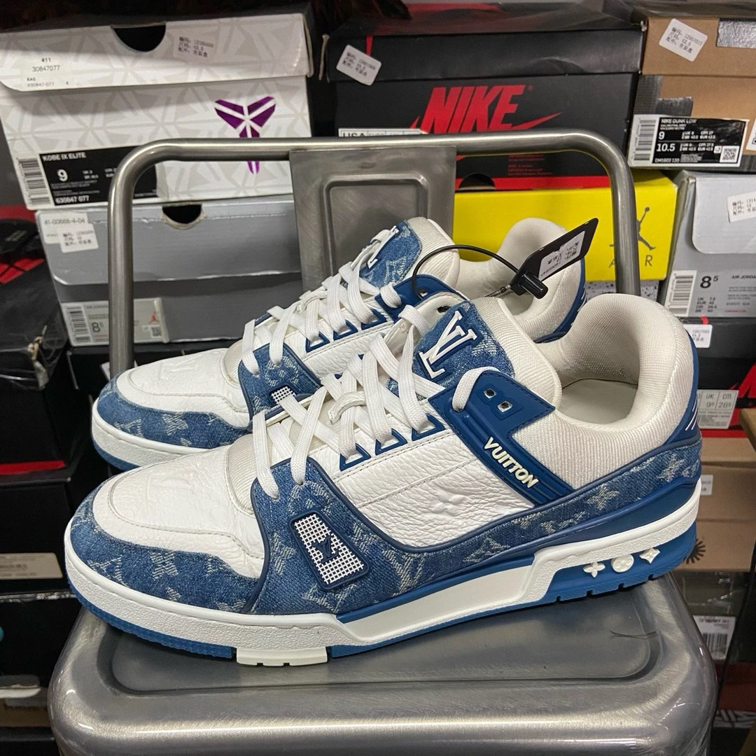 95新 LouisVuitton/路易威登 44码 无原盒蓝牛仔运动鞋 14065645