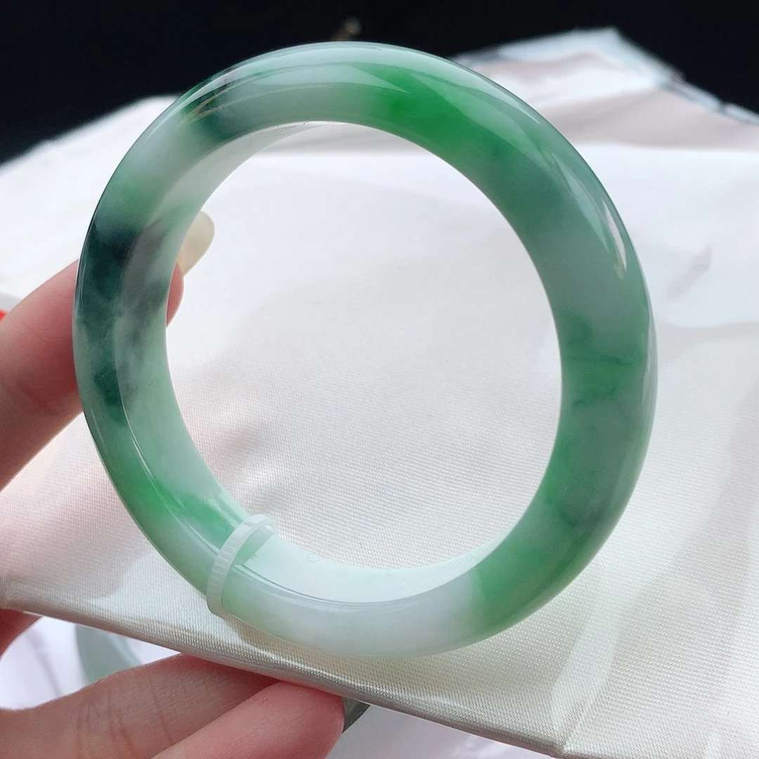 翡翠手镯未镶嵌53圈口881428