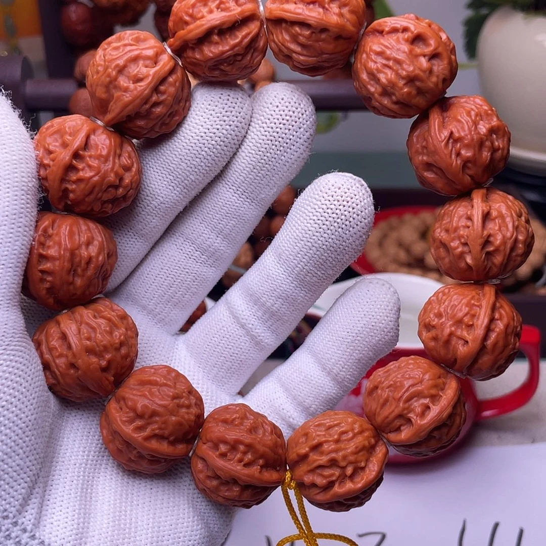 文玩核桃手串秋子