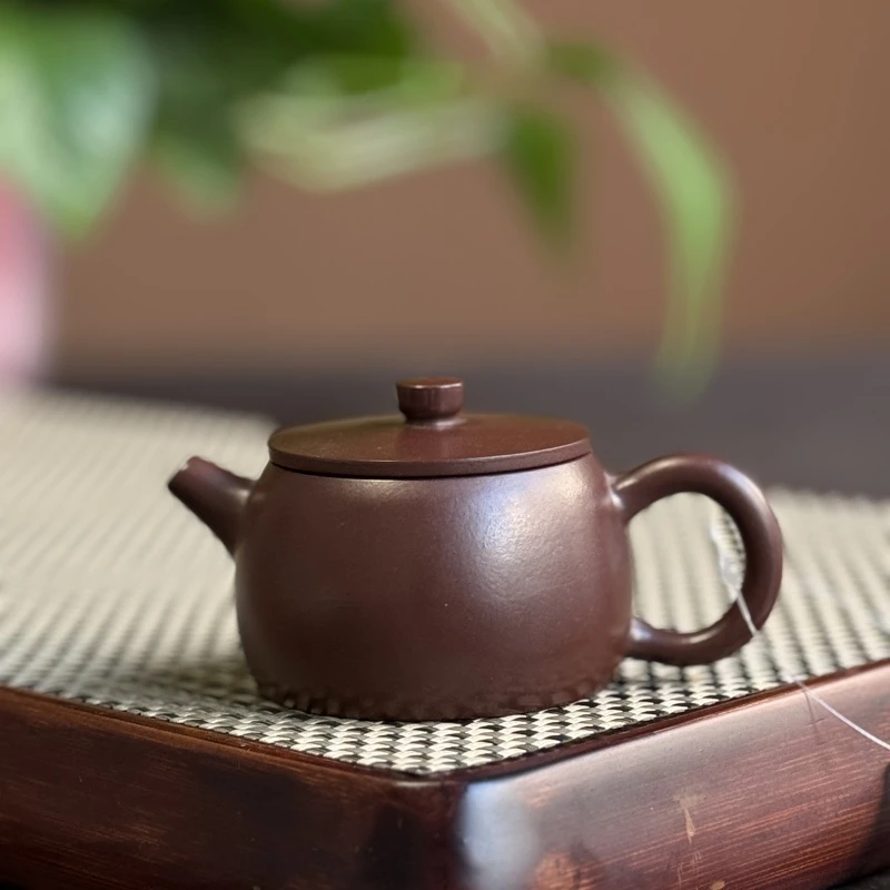 王芳紫朱泥小平盖紫砂壶