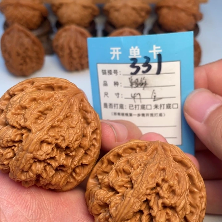 文玩核桃吊坠核桃