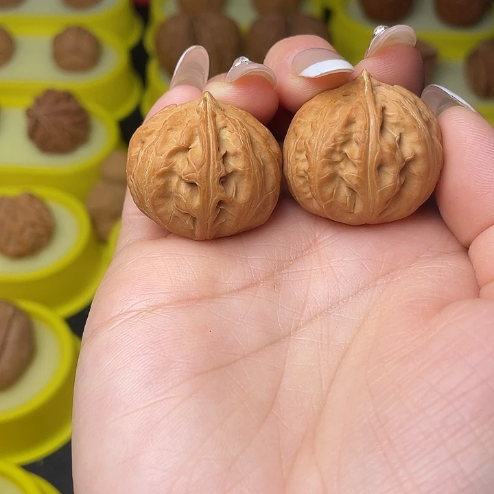 微***醺吊坠文玩核桃西瓜纹粗筋