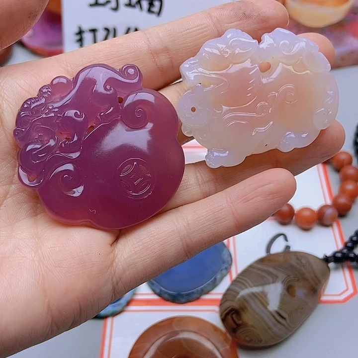 【闪购商品】玛瑙/玉髓珠宝半成品未镶嵌云*躲