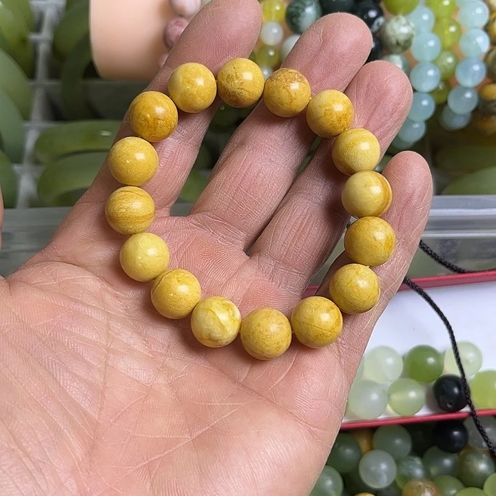 合金蛇纹石玉颈饰