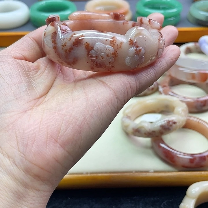 未镶嵌手镯石英质玉夢****