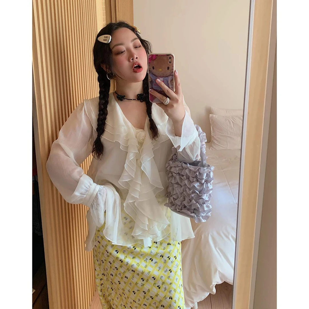 Dazi金大支 木耳边立体花衬衫女上衣0409/0107