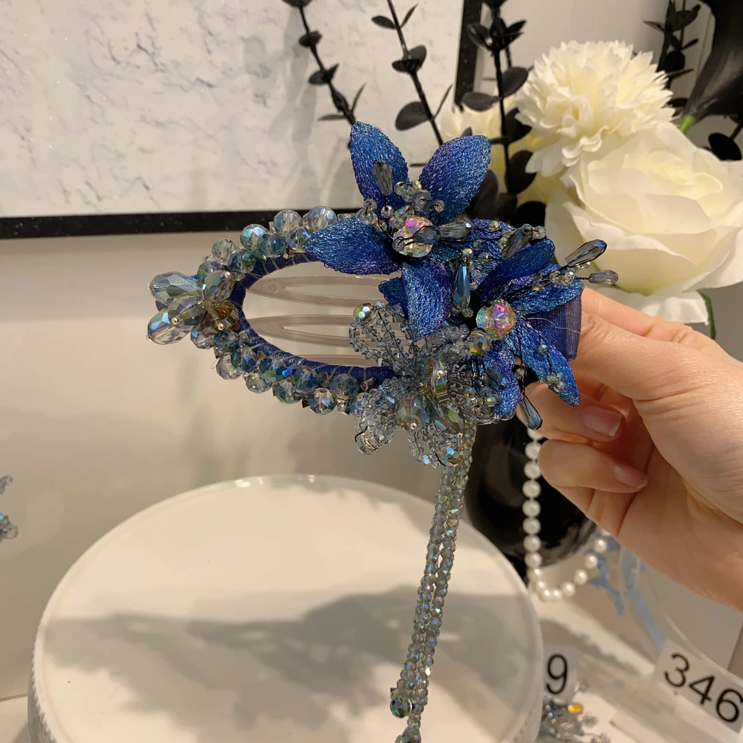 A8658编号紫莹轻奢发饰《燕尾夹》