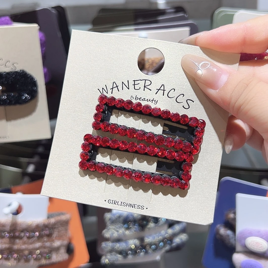 非金属红色方钻掰掰