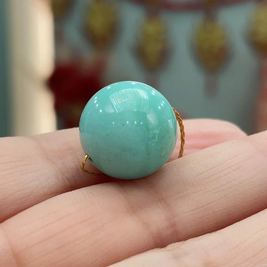 绿松石颈饰未镶嵌