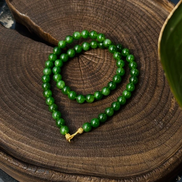 【沐姐珠宝】碧玉8m左右素款项链S925银扣多样性发一微黑点-299