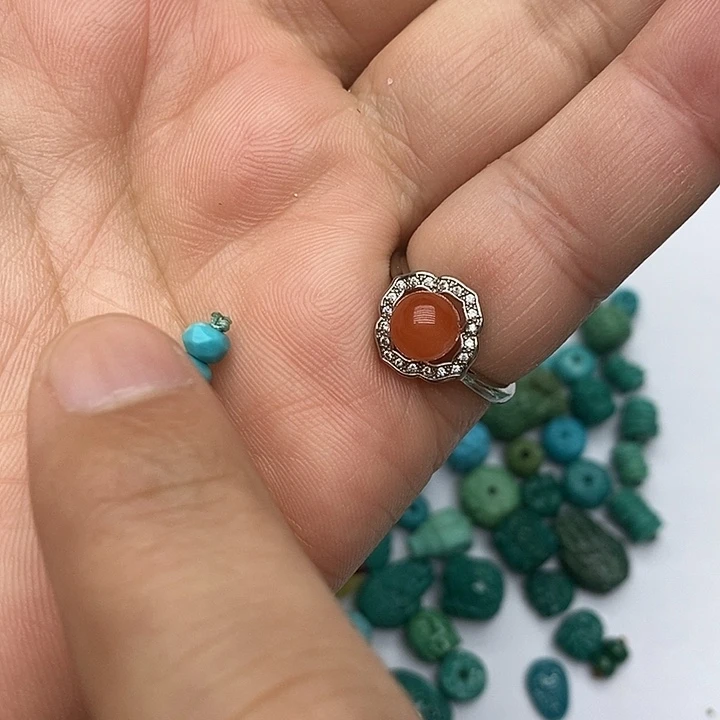 南红玛瑙未镶嵌珠宝奇石