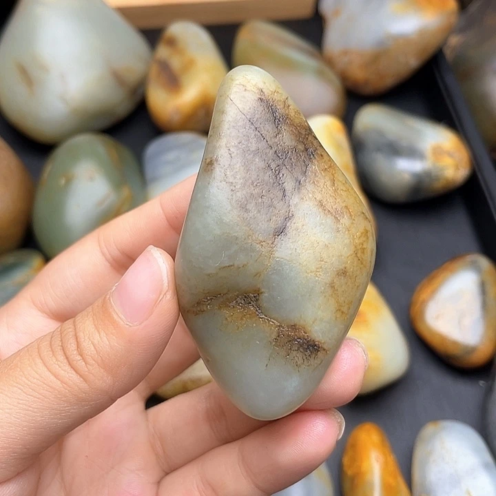 颈饰未镶嵌和田玉19