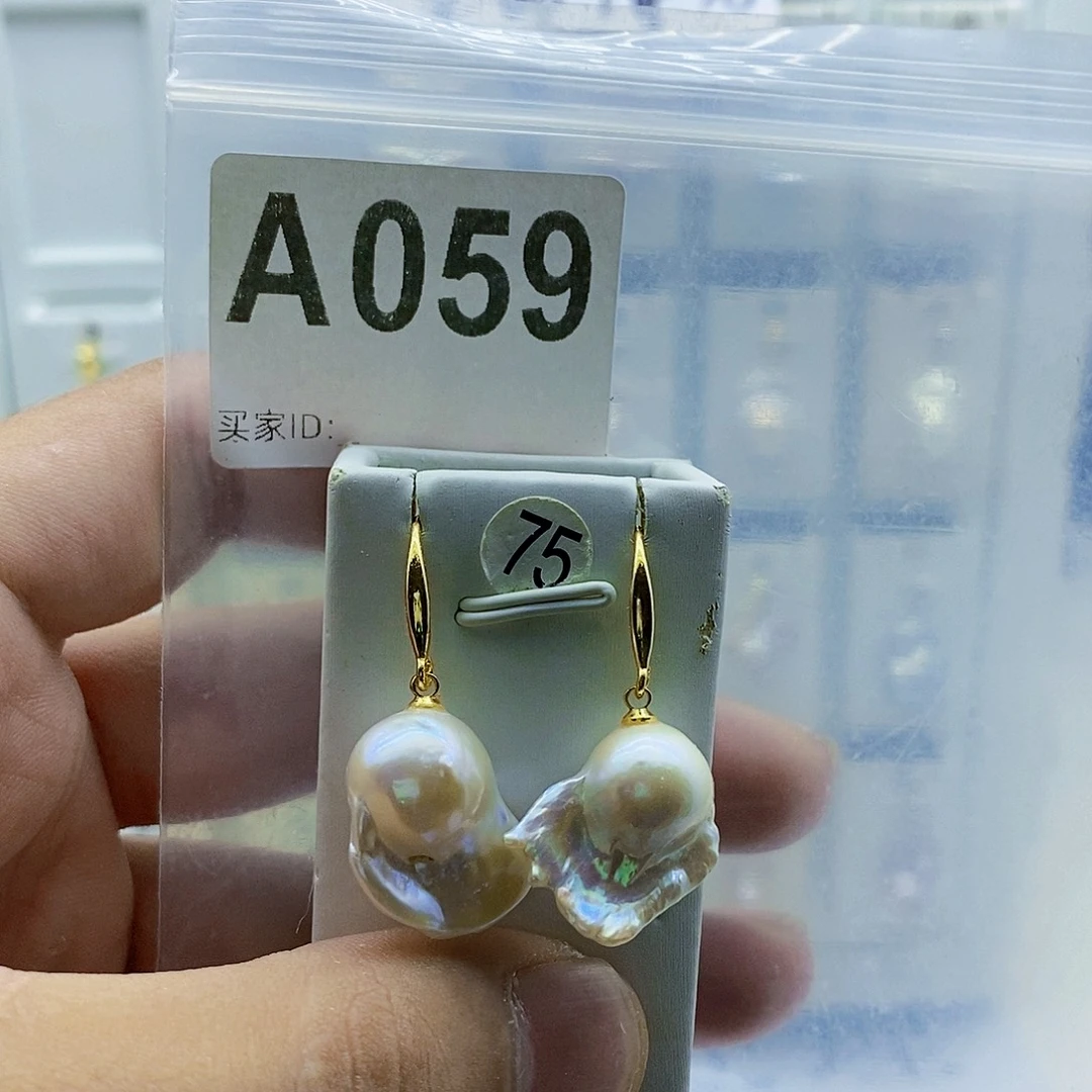 颈饰合金淡水珍珠