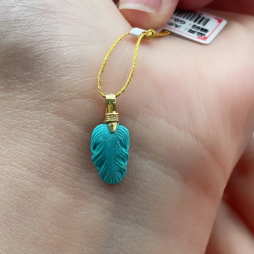 绿松石颈饰未镶嵌