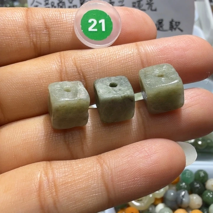 未镶嵌和田玉珠宝半成品