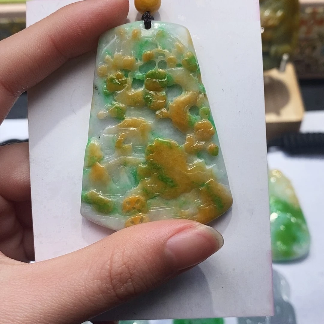 定制翡翠未镶嵌翡翠A货一物一证