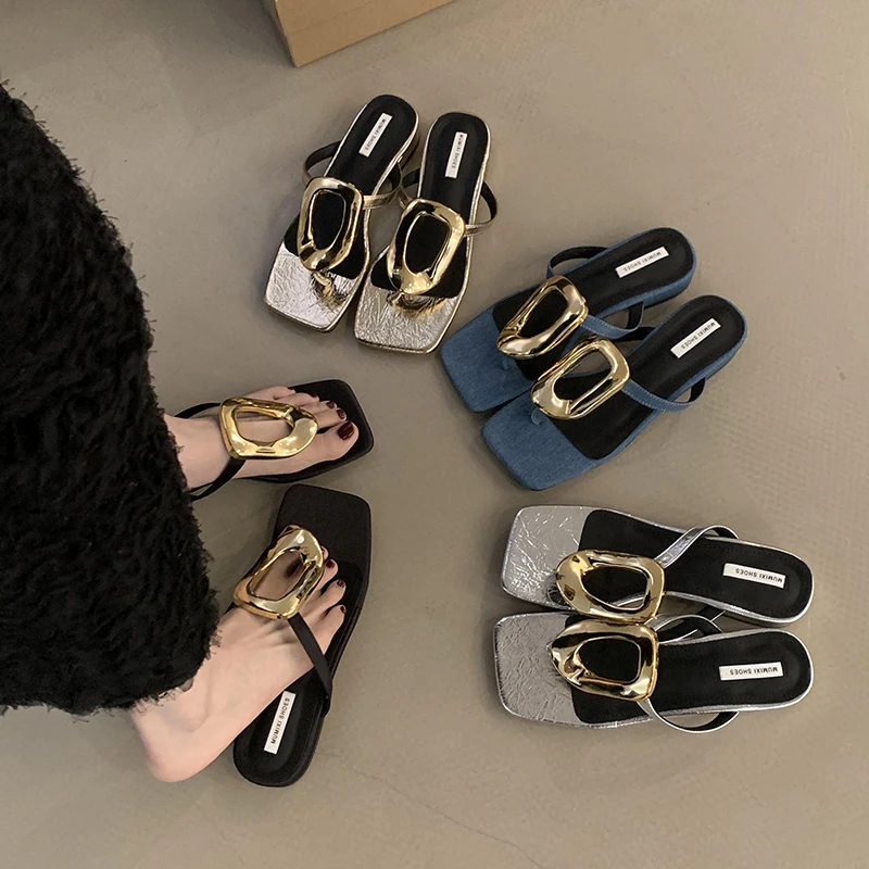 低跟法式小凉拖鞋女夏百搭2025新款小众网红感复古气质夹趾人字拖