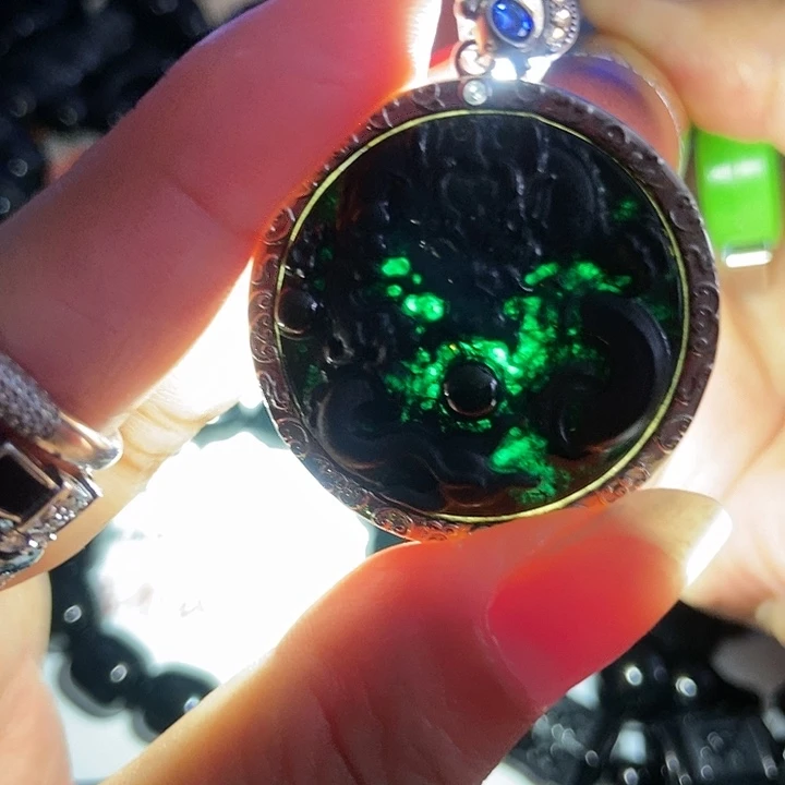 颈饰银S925镶嵌翡翠墨翠龙