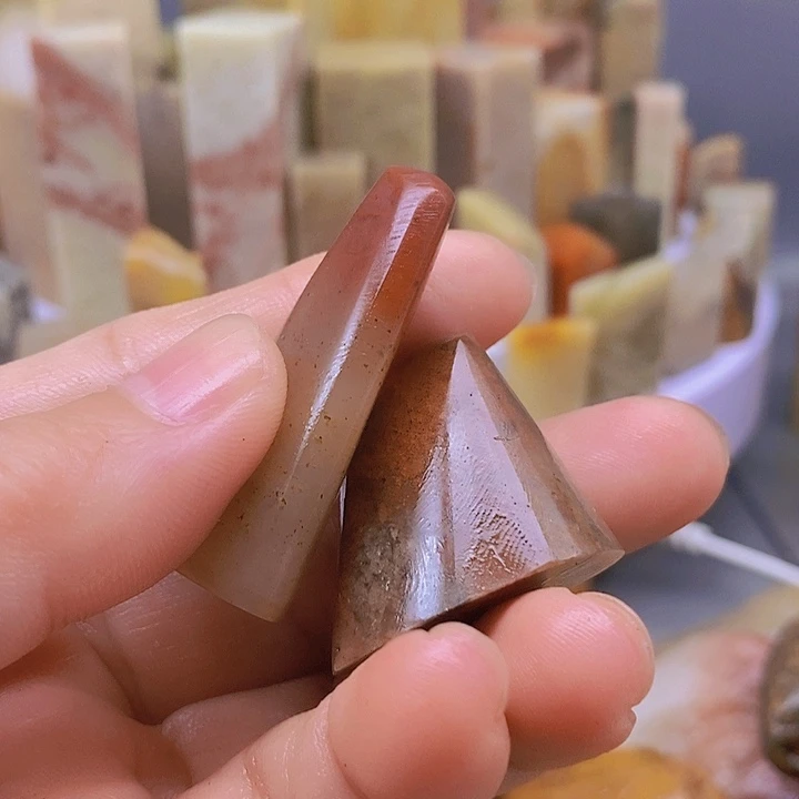 自***为寿山石印石天然原石