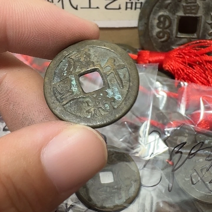 阳***马铜现代工艺品花钱